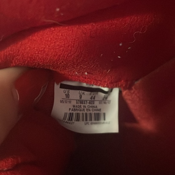 Nike Air Jordan 11 Retro - Picture 8 of 8